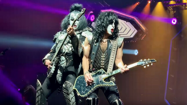 PAUL STANLEY Issues Update On COVID Diagnosis, Upcoming KISS Shows - "The Crew, Staff And Band Have All Tested Negative Once Again"