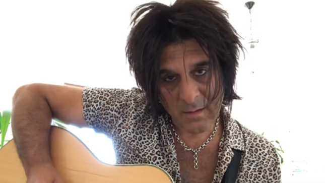 NEW YORK DOLLS / MICHAEL MONROE Guitarist STEVE CONTE To Appear On In The Trenches With RYAN ROXIE