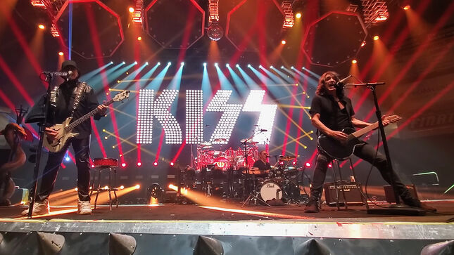 KISS Perform GENE SIMMONS' "See You Tonight" During Pre-Show Acoustic Set; Video