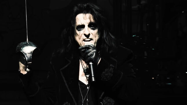 ALICE COOPER To Join Fiesta Bowl Founders As Parade Grand Marshals - "It Will Be An Honour"