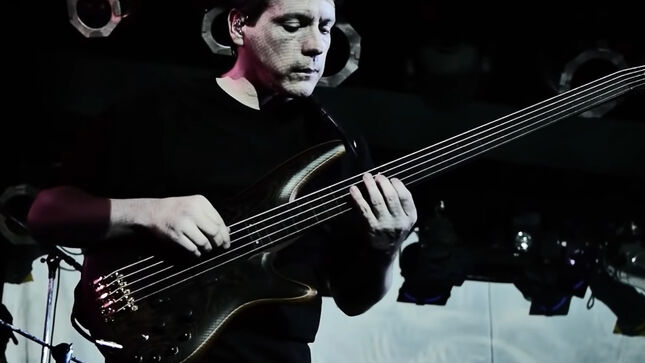 PAUL MASVIDAL Pays Tribute To Late CYNIC Bandmate SEAN MALONE, Reveals Bassist's Cause Of Death; Previously Unheard "Integral" Performance Released