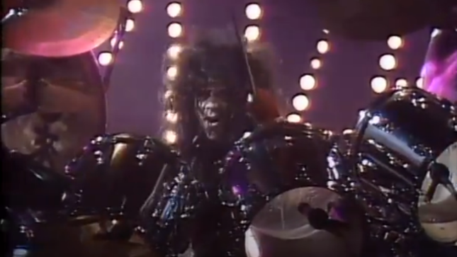 ERIC CARR's Sister Looks Back On His KISS Career - "I Think He Was What Kept Them Alive"