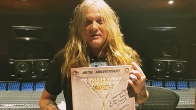 SEBASTIAN BACH Unboxes TRIUMPH - 40 Years Of Allied Forces, In New Video