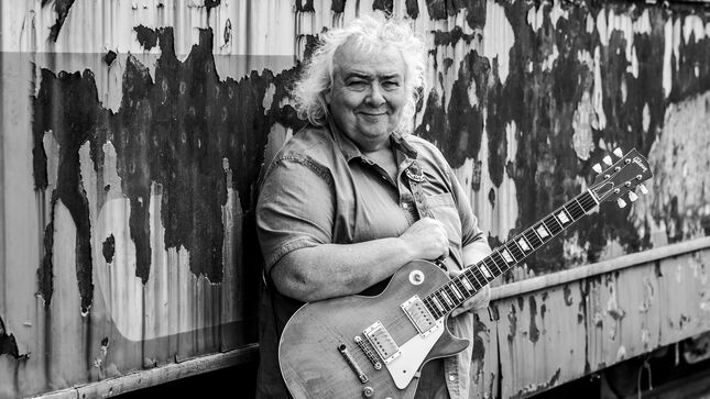 WHITESNAKE Legend BERNIE MARSDEN Celebrates New Vinyl Releases With Special "An Evening With" Event; Video