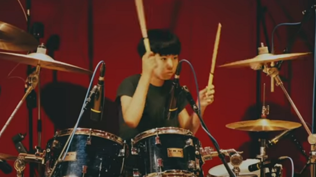 Japanese Drum Prodigy YOYOKA Celebrates 12th Birthday With Full Band Performance Of DEEP PURPLE Classic 