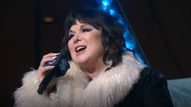 HEART - ANN WILSON Performs National Anthem At Seattle Kraken's First Ever Home Game; Video