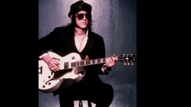 Guitarist RICK RICHARDS Talks Working With Former GUNS N' ROSES Guitarist IZZY STRADLIN - "There's So Much Izzy Material That's Never Seen The Light Of Day"