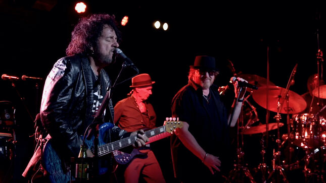 TOTO Announce US Headline Tour In February / March '22
