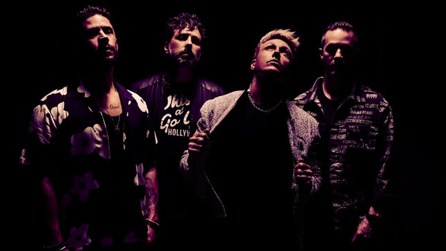 PAPA ROACH Announce North American Tour With Special Guests HOLLYWOOD UNDEAD And BAD WOLVES