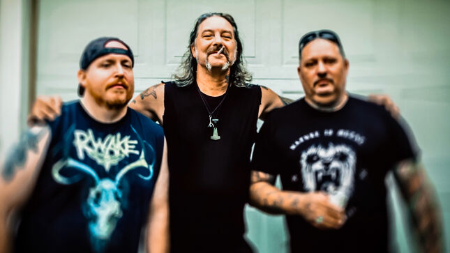 HIGH ON FIRE Frontman MATT PIKE To Release Debut Solo Album In February; "Alien Slut Mum" Music Video Posted