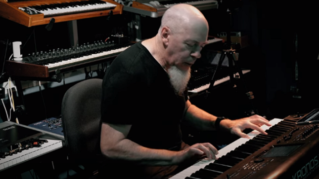 DREAM THEATER Keyboardist JORDAN RUDESS Plays The M-12 Modern Virtual Synthesizer From Syntronik 2 (Video)
