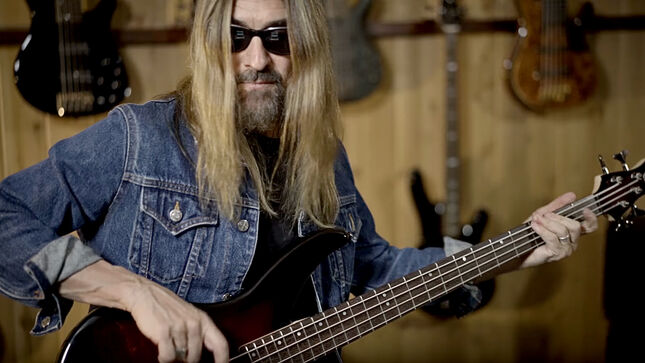 DAVE MUSTAINE Confirms Bassist JAMES LOMENZO Is On Board For MEGADETH's Second Leg Of "The Metal Tour Of The Year"