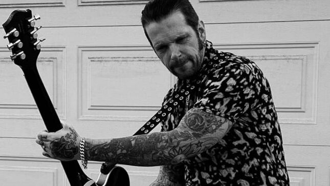 RICKY WARWICK - Members Of THE SISTERS OF MERCY And THE MISSION Join Solo Band For Upcoming UK Tour