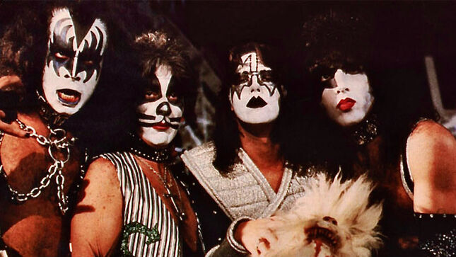 PAUL STANLEY Looks Back On "KISS Meets The Phantom Of The Park" Film - "I Embrace It Like An Ugly Child"