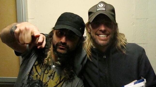 MIKE PORTNOY Pays Tribute To FOO FIGHTERS Drummer TAYLOR HAWKINS - "This Loss Is So Shocking And Devastating"