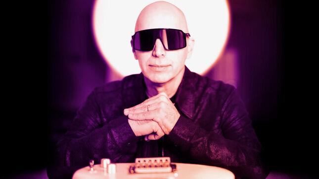 JOE SATRIANI Confirms He's Been Talking With ALEX VAN HALEN and DAVID LEE ROTH About A Tribute To EDDIE VAN HALEN - "It's Very Complicated"