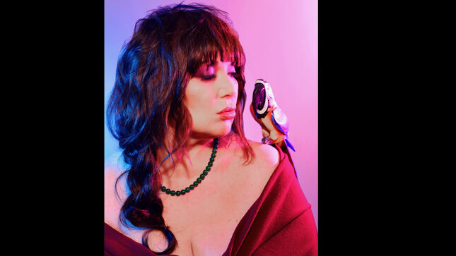 ANN WILSON Releases Cover Of QUEEN's "Love Of My Life" In Duet With VINCE GILL; Lyric Video