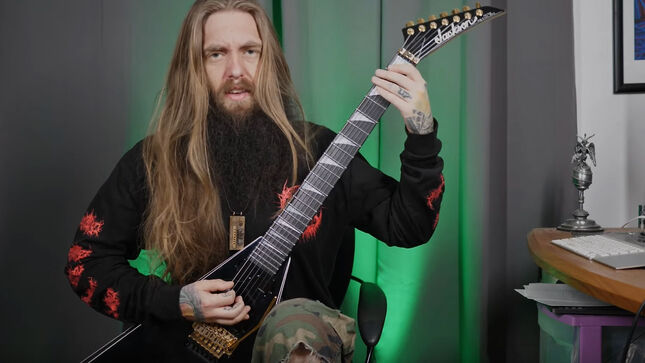 SUICIDE SILENCE's Mark Heylmun Performs Main Riff From "You Only Live Once" In New Episode Of "Behind The Riff"; Video