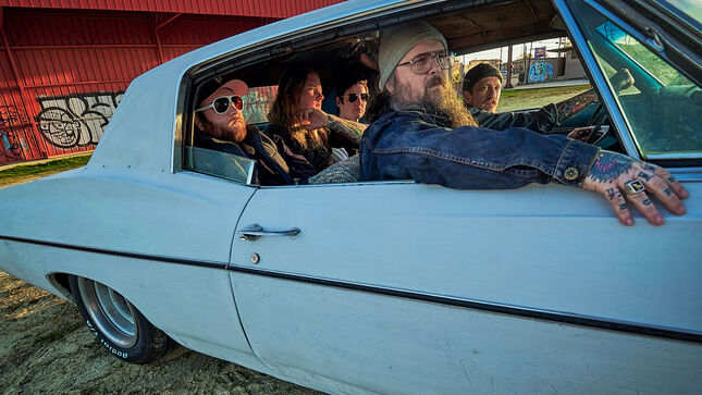 OLD HEAVY HANDS - Southern Outlaw Rockers Release "Runaround" Single