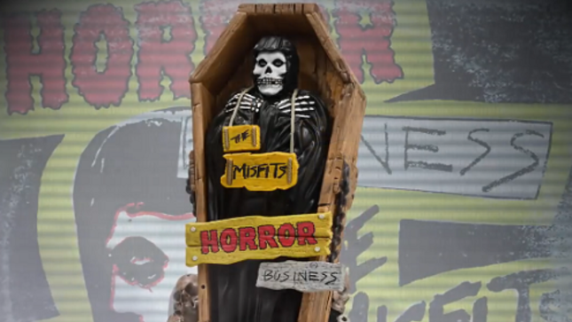 MISFITS - KnuckleBonz Creates Limited Edition Horror Business 3D Vinyl Statue
