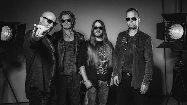 IRON SAVIOR Reveal Details For Reforged - Ironbound (Vol. 2); Track Video Posted For Re-Recorded Version Of "Solar Wings"