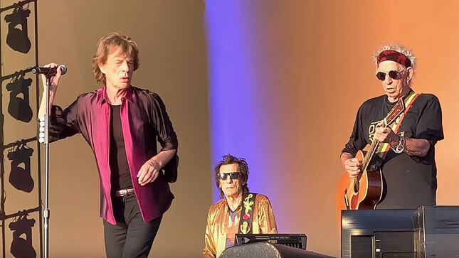 THE ROLLING STONES Rock London’s Hyde Park; Video
