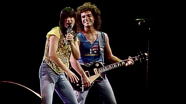 NEAL SCHON Reflects On Relationship With Former JOURNEY Singer STEVE PERRY - "We Spent A Lot Of Nights Out Way Too Late Doing Things We Shouldn’t Be Doing... We Overindulged In A Lot Of Stuff"