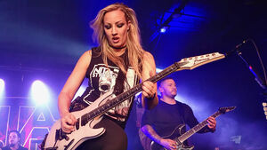 DRAGONFORCE Guitarist HERMAN LI Weighs In On NITA STRAUSS Joining DEMI LOVATO's Live Band - "This Is A Huge Step Forward For Her; I Think She's Gonna Prove It, And Everyone Will Shut Up Later"