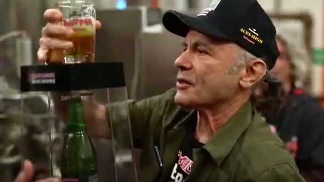 IRON MAIDEN's BRUCE DICKINSON Visits Brazil's Bodebrown Brewery; Video