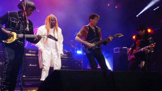 STEVE VAI Performs With LIVING COLOUR At Rock In Rio 2022; Pro-Shot Video Streaming