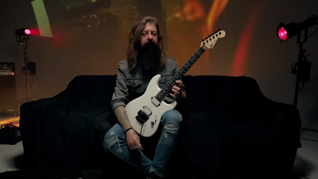 SLIPKNOT Guitarist JIM ROOT Unveils First Ever Charvel Signature Guitar (Video)
