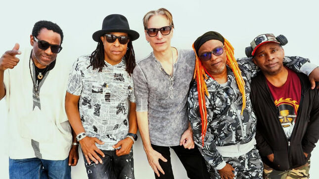STEVE VAI Joins LIVING COLOUR On "Cult Of Personality" Remake; New Single Out Now
