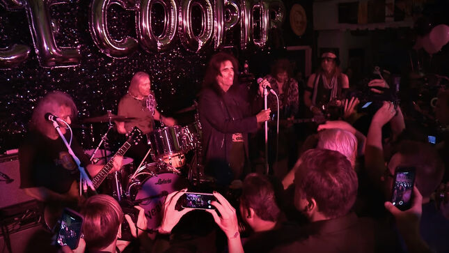Watch Original ALICE COOPER BAND Perform "I'm Eighteen", Live From The Astroturf (Official Video)
