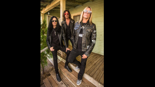 HEROES AND MONSTERS - New Power Trio Feat. TODD KERNS, STEF BURNS & WILL HUNT To Release Debut Album In Early '23; "Locked & Loaded" Lyric Video Posted