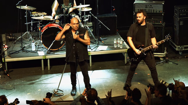 BLAZE BAYLEY Performs IRON MAIDEN Classics In Athens; HD Video Of Full Concert Streaming