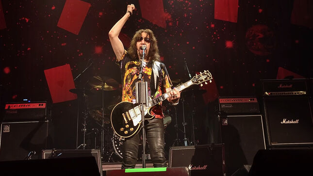 ACE FREHLEY Wants Apology From PAUL STANLEY, Threatens To “Tell Some Dirt”
