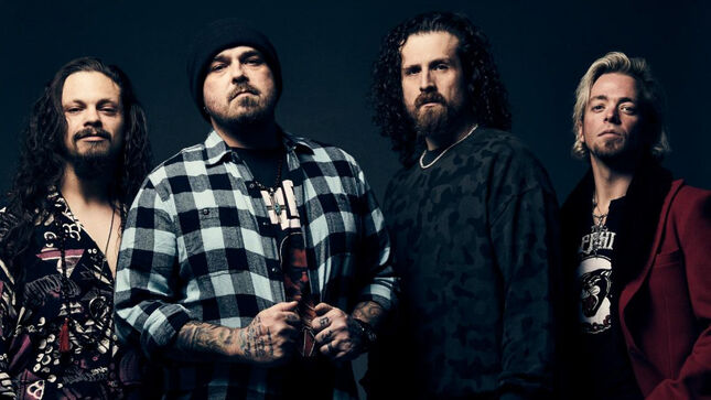 BLACK STONE CHERRY – “Screaming Life And Letting Death Go”