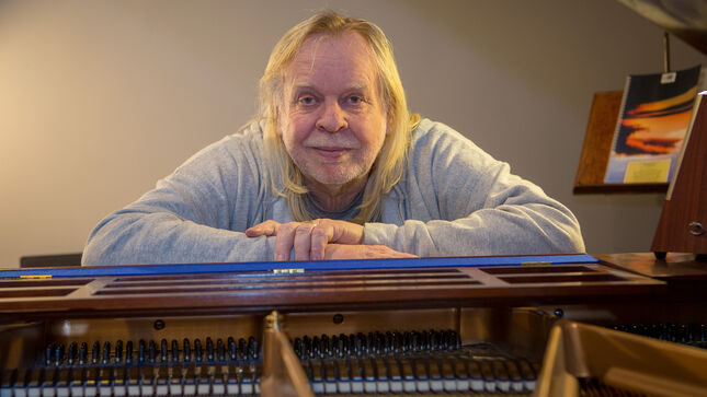 YES Keyboard Legend RICK WAKEMAN Streaming "The Dinner Party" Single From Upcoming Concept Album, A Gallery Of The Imagination; Audio