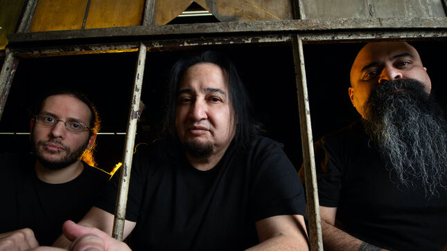 FEAR FACTORY Re-Sign To Nuclear Blast; "Rise Of The Machine" North American Tour Kicks Off Next Month