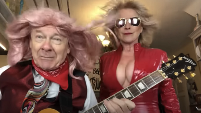 ROBERT FRIPP & TOYAH Perform MÖTLEY CRÜE  Classic "Shout At The Devil" In New Kitchen Video