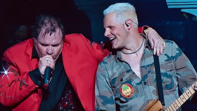 MEAT LOAF Guitarist PAUL CROOK - "This One Week In August 2019 Stands As One Of My All-Time Favorite Memories Of The Man I Affectionately Called Boss"