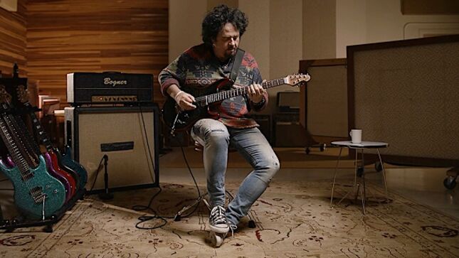 TOTO Guitarist STEVE LUKATHER Reveals Why  He's Banned From Berklee College Of Music (Video)