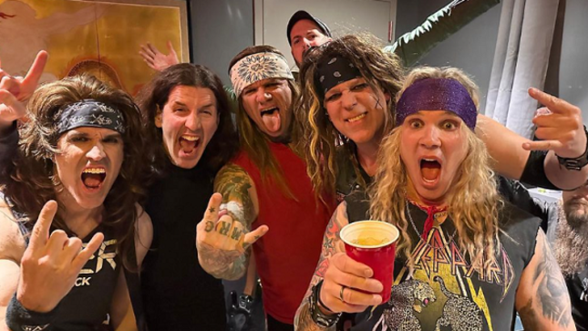 STEEL PANTHER Perform WHITESNAKE Classic "Slide It In" With ANTHRAX Bassist FRANK BELLO And HOLY MOTHER Vocalist MIKE TIRELLI (Video) 