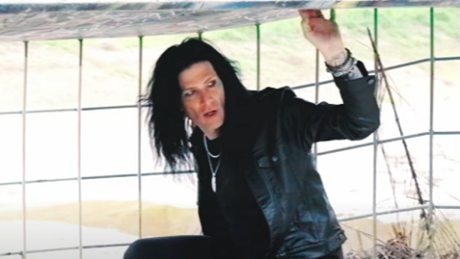 TOQUE Featuring TODD KERNS, BRENT FITZ Debuts New Video "Something For The Pain"