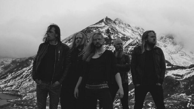 SHADE EMPIRE Release Music Video “Sunholy” – Shot In The Austrian Alps