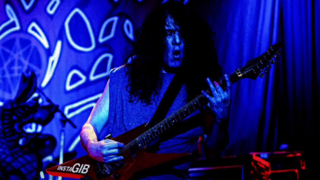 MORBID ANGEL Guitarist TREY AZAGTHOTH Collapses On Stage During Tampa Show Due To Back Injury And Dehydration 