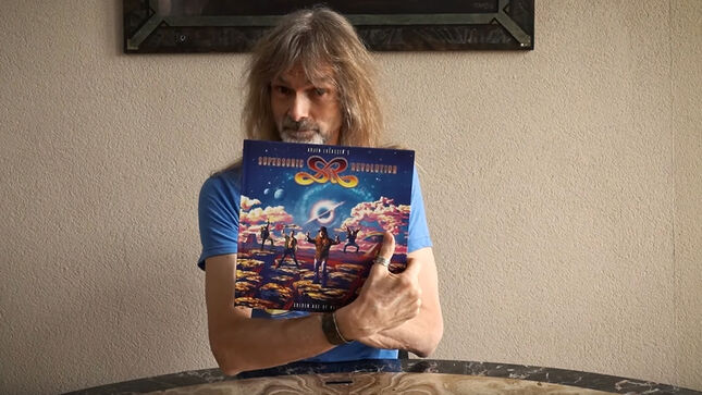 ARJEN LUCASSEN Unboxes SUPERSONIC REVOLUTION's Golden Age Of Music; Video