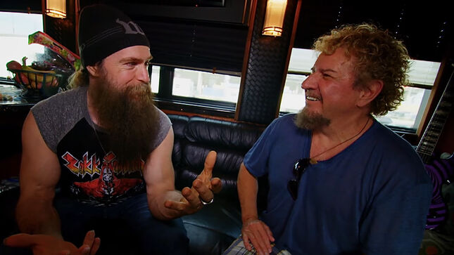 ZAKK WYLDE Discusses His Influences With SAMMY HAGAR - "The First Musical Moment I Remember Getting Chills Was Seeing ELTON JOHN On The Sonny & Cher Show"; Video