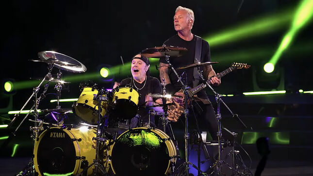 Watch METALLICA Perform "The Call Of Ktulu" In Hamburg; Official Live Video Streaming