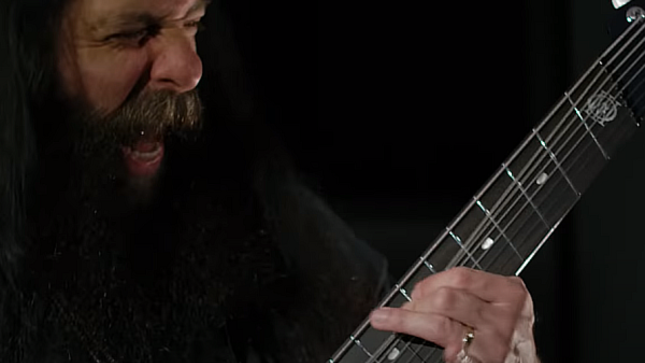 DREAM THEATER's JOHN PETRUCCI On Graduating To 8-String Guitar - "It Helped Open Up A New World Of Dimension And Range With The Instrument"